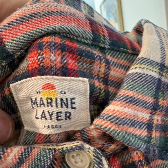 Marine Layer - Women’s Size Large- Plaid Flannel Shirt - Picture 3 of 4